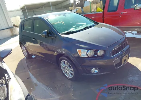 2014 Chevrolet Sonic Lt Auto z USA, uszkodzony, nr VIN 1G1JC6SH6E4222570